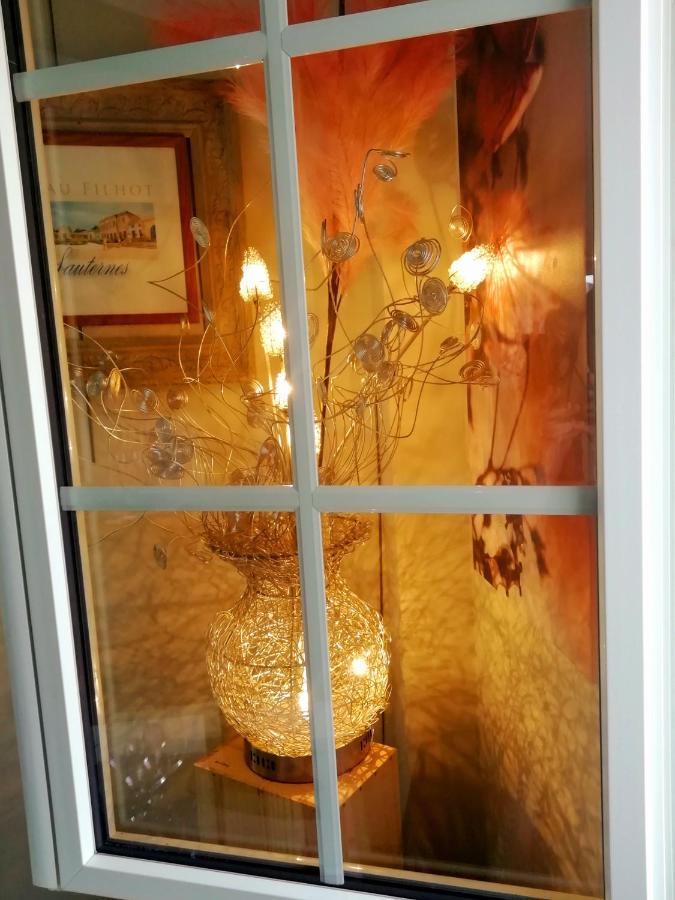 Hotel Le Merle Blanc Louchats Esterno foto