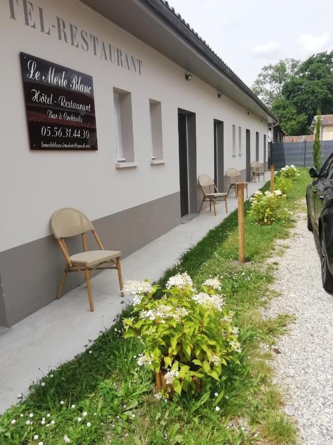 Hotel Le Merle Blanc Louchats Esterno foto